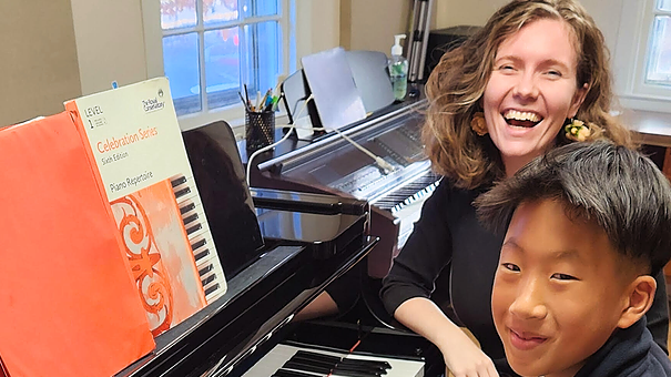 The Beginner Course: Establishing Strong Foundations for Young Pianists (Facilitated)